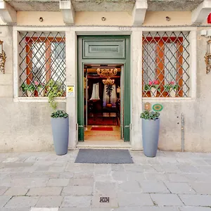 *** Hotel Al Duca Di Italie